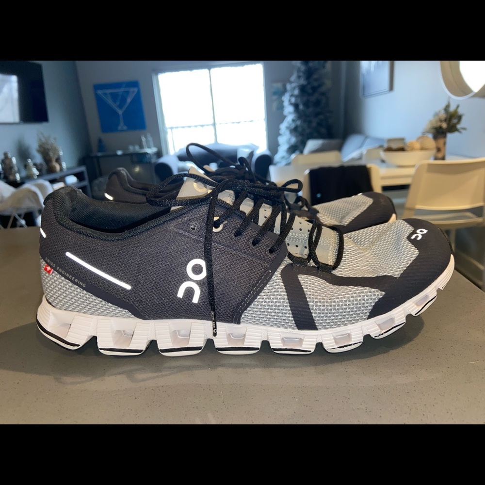Womens On-Running Shoes